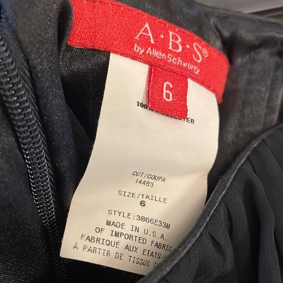 A.B.S dress - Picture 4 of 4